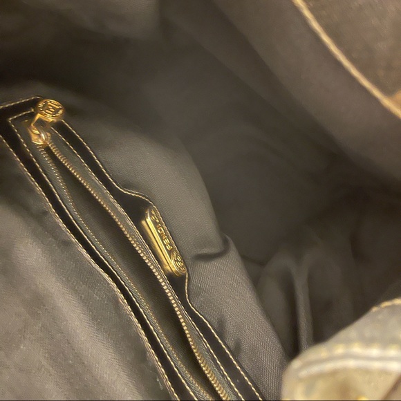 vintage fendi backpack - Picture 4 of 14